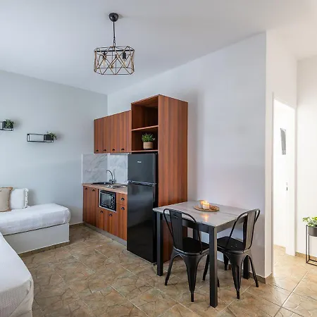 Aigaion Aetherium شقة